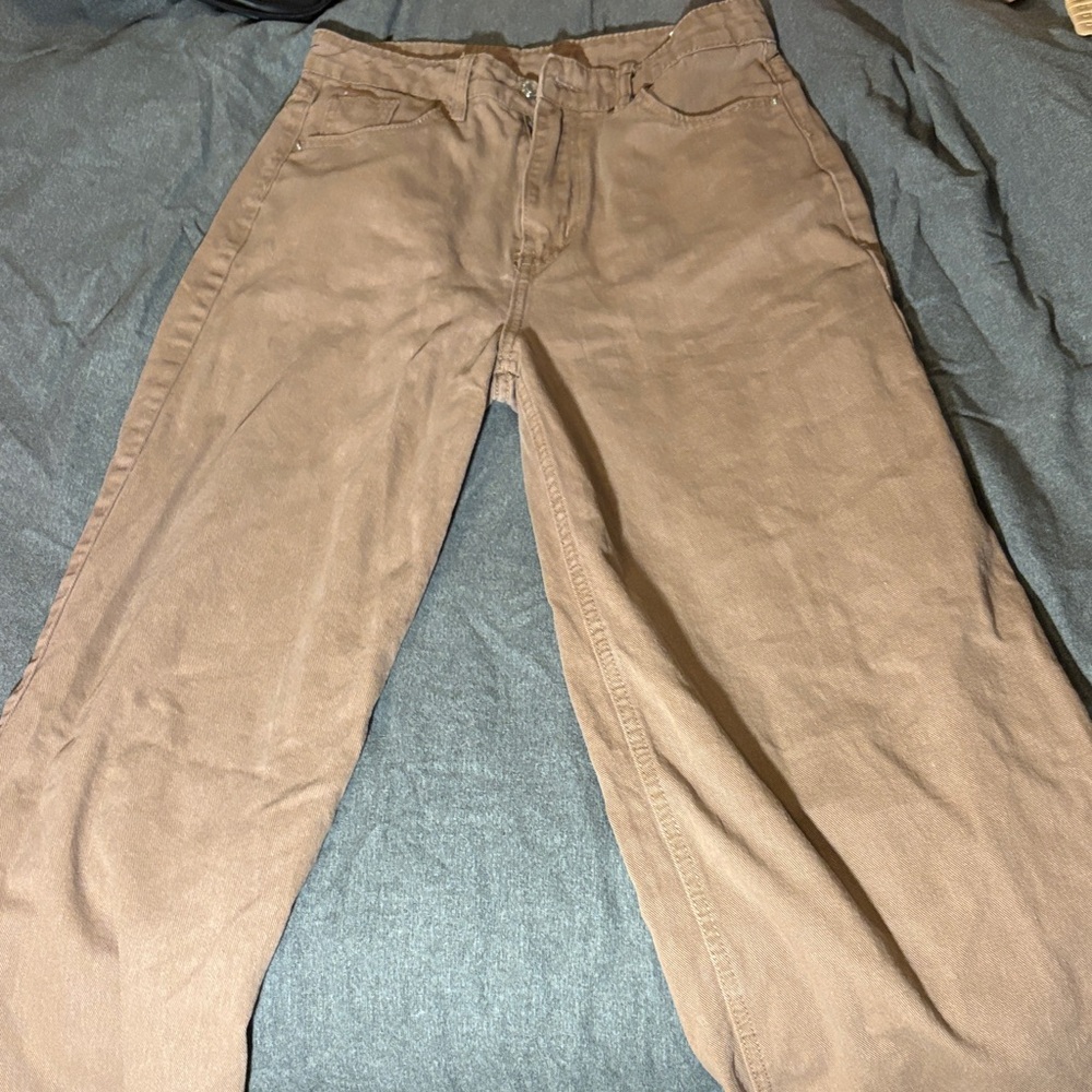 Women’s Tan Pants